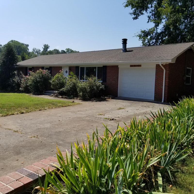 307 David Ln, Maryville, TN 37803