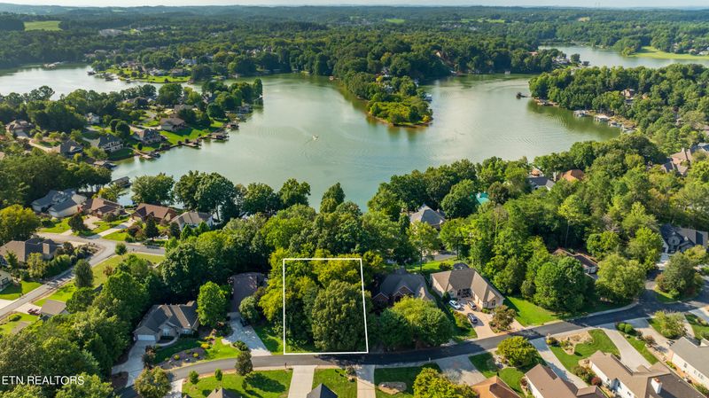 307 Gadusi Ln, Loudon, TN 37774