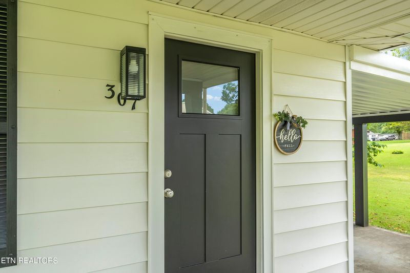 307 Kelsay Dr, Kingston, TN 37763