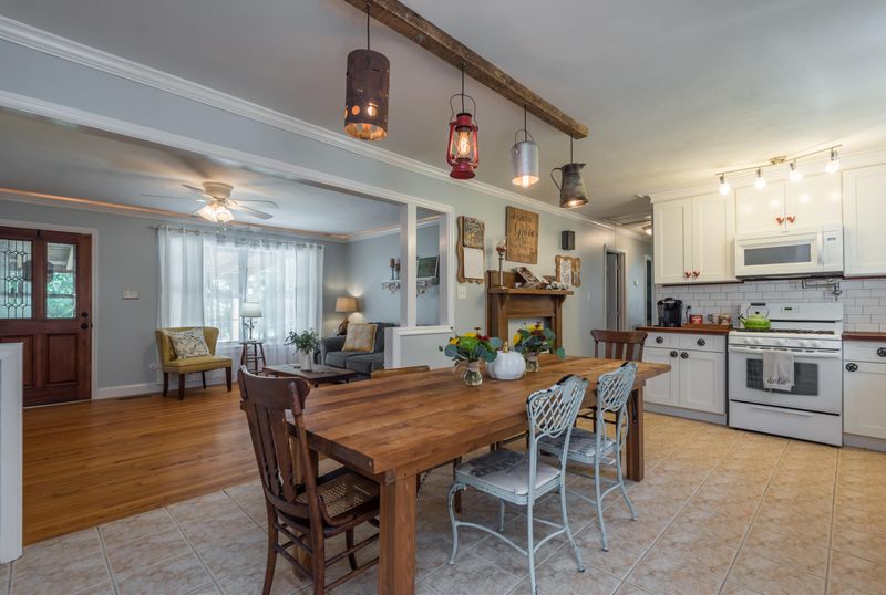 307 Lake St, Harriman, TN 37748
