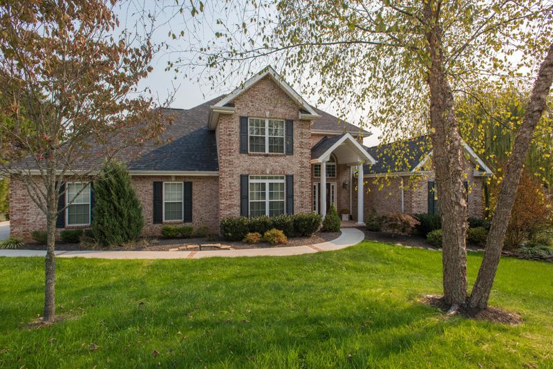 307 Saddle Ridge Dr, Knoxville, TN 37934