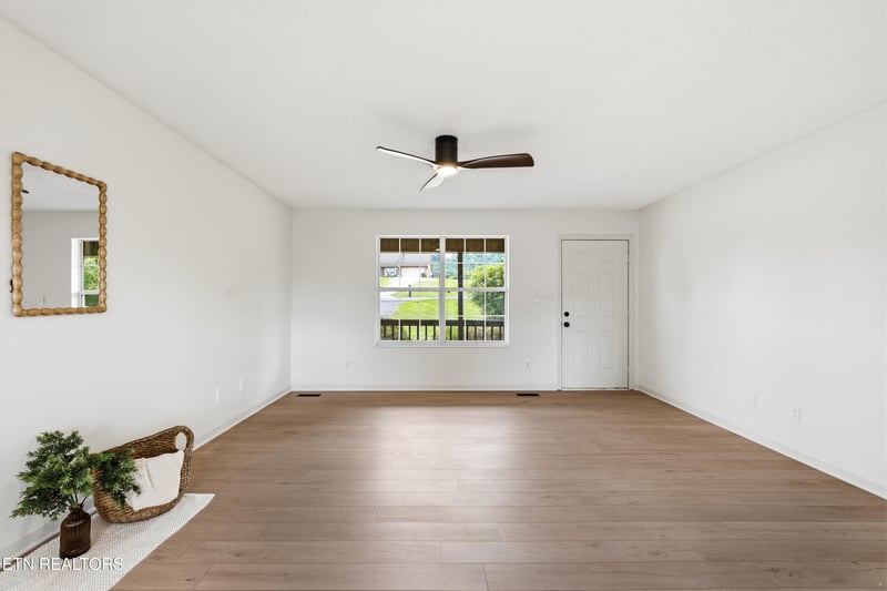 307 Vernie Lee Rd, Friendsville, TN 37737