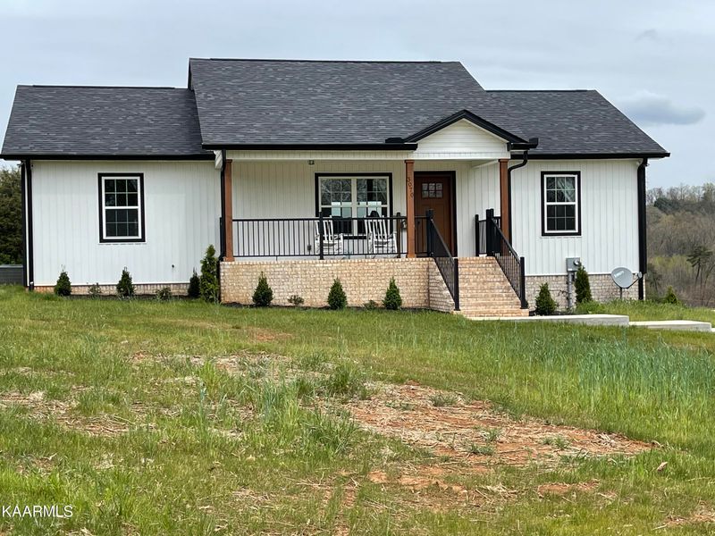3070 Nelson School Rd, Morristown, TN 37813