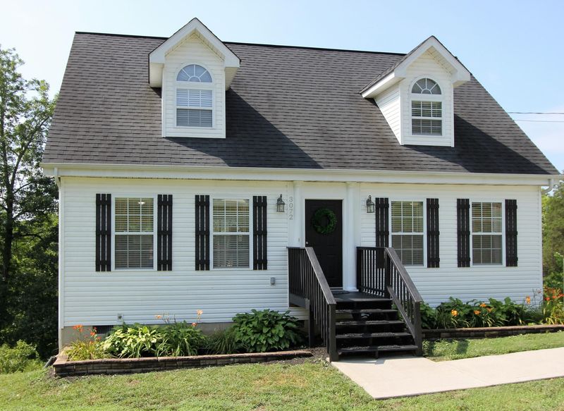 3072 George Light Rd, Knoxville, TN 37931