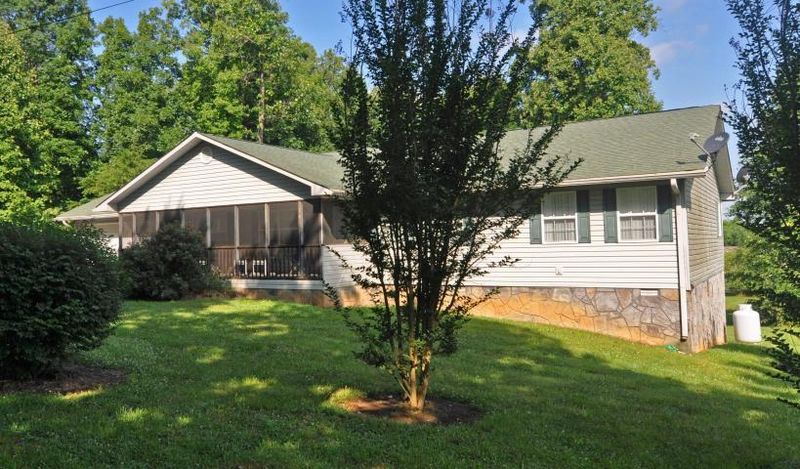 3079 Piney Level Rd, Maryville, TN 37803