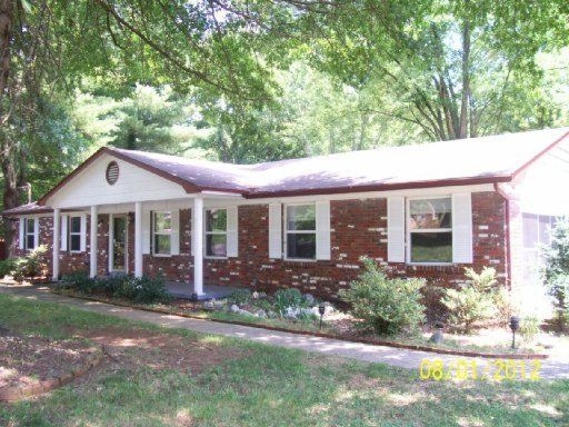 308 Bridgewater Rd, Knoxville, TN 37923