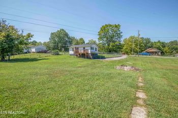 308 Cash Rd, Knoxville, TN 37924