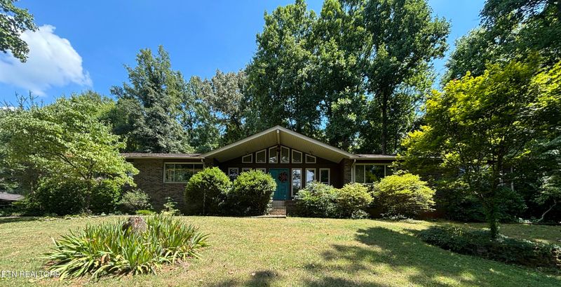 308 E Norton Rd, Knoxville, TN 37920