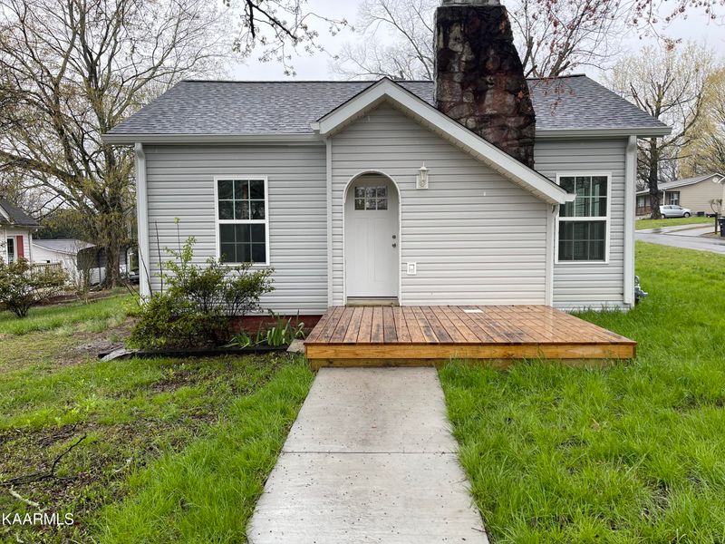 308 Kilgore St, Athens, TN 37303