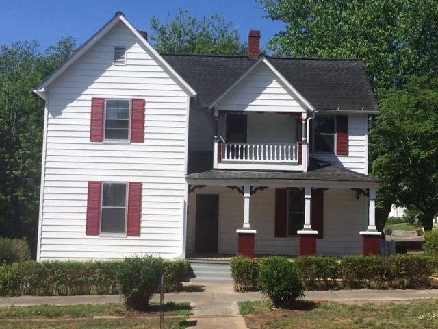 308 Kingston St, Lenoir City, TN 37771