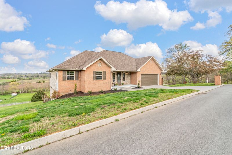 308 Lindder Dr, Sevierville, TN 37876