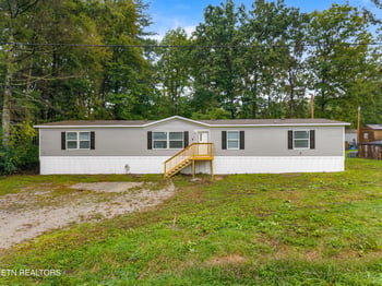 308 Mill Rd, Wartburg, TN 37887