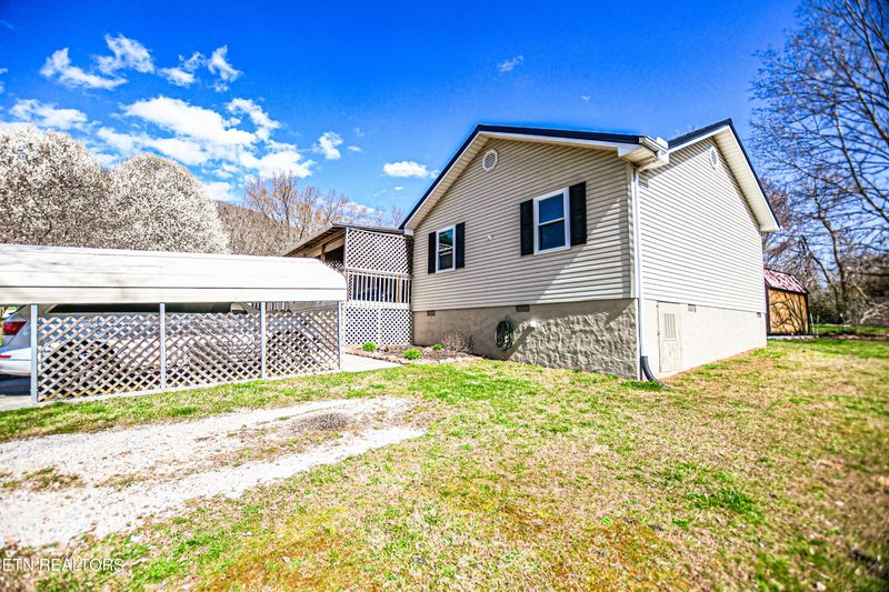 308 N 21st St, Lafollette, TN 37766