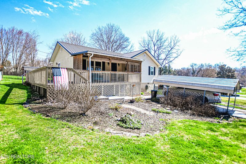 308 N 21st St, Lafollette, TN 37766