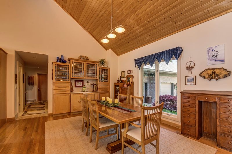 308 Okmulgee Cir, Loudon, TN 37774