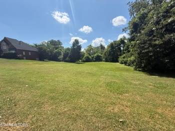 308 Ross Springs Dr, Maryville, TN 37803