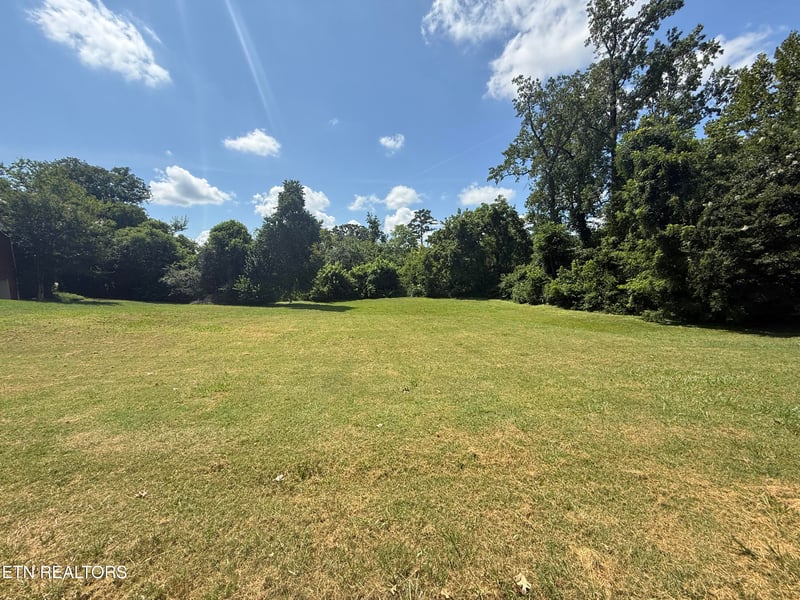 308 Ross Springs Dr, Maryville, TN 37803