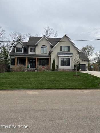 308 Russfield Dr, Knoxville, TN 37934