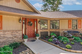 308 Tanasi Point, Loudon, TN 37774