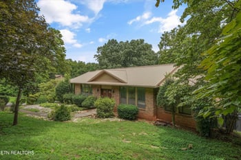 308 Trossachs Ln, Knoxville, TN 37922