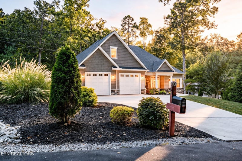 308 Tuhdegwa Tc, Loudon, TN 37774