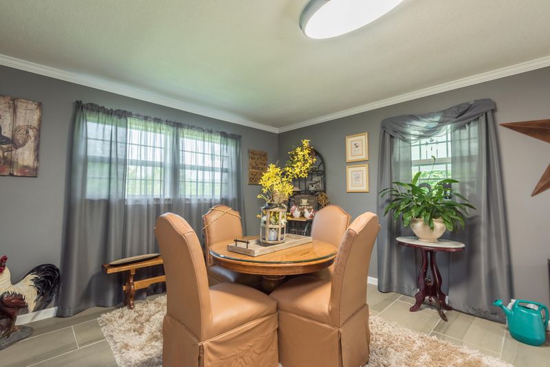 308 Washington Ave, Rockwood, TN 37854