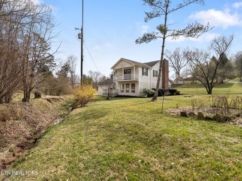 308 Wheeler Ln, Lafollette, TN 37766