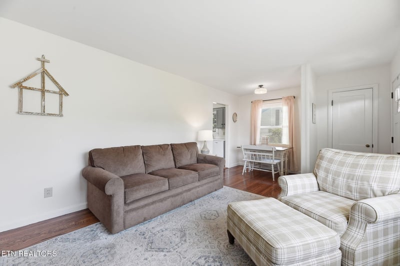 309 Cross St, Clinton, TN 37716