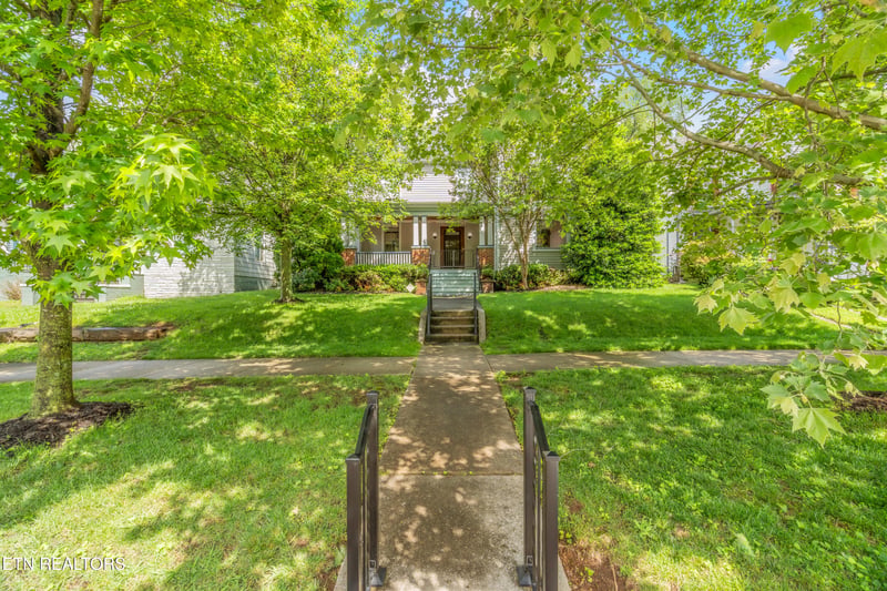 309 E Oklahoma Ave, Knoxville, TN 37917