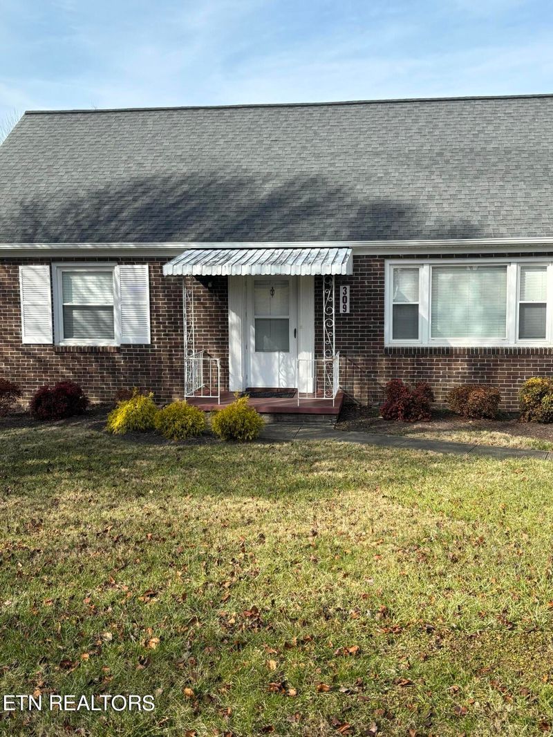 309 Hartford Rd, Knoxville, TN 37920