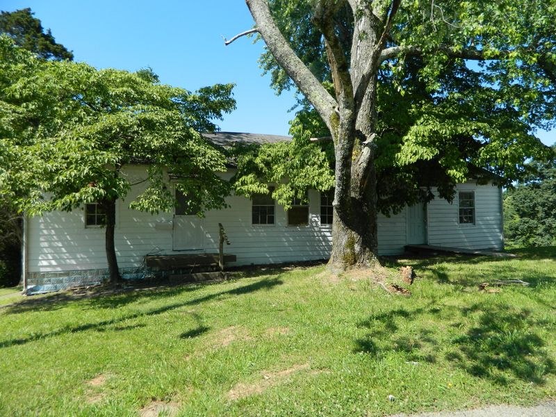 309 Jefferson Ave, Oak Ridge, TN 37830