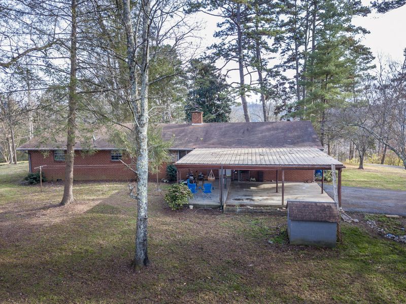 309 N Old Emory Rd, Clinton, TN 37716
