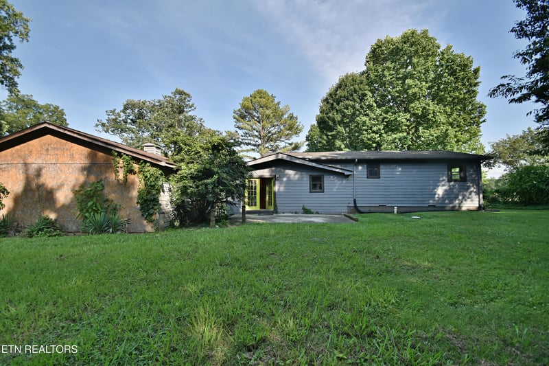 309 Perry Ln, Seymour, TN 37865