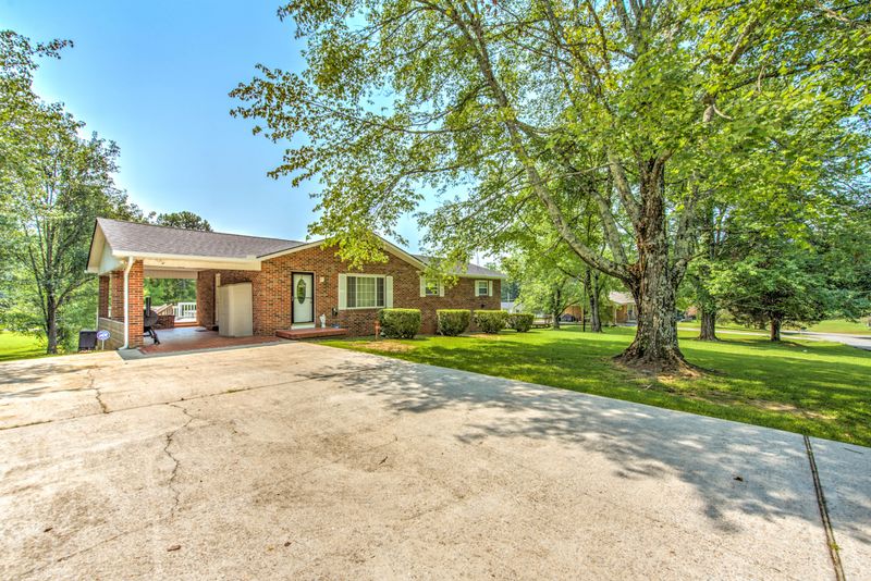 309 Second St, Rockwood, TN 37854