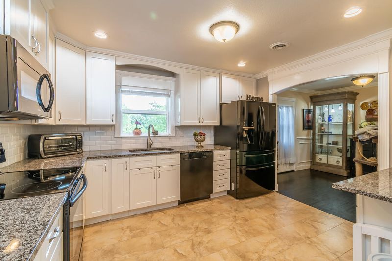 309 Snowbird Dr, Knoxville, TN 37922