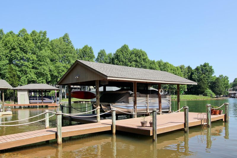 309 Tecumseh Pl, Loudon, TN 37774