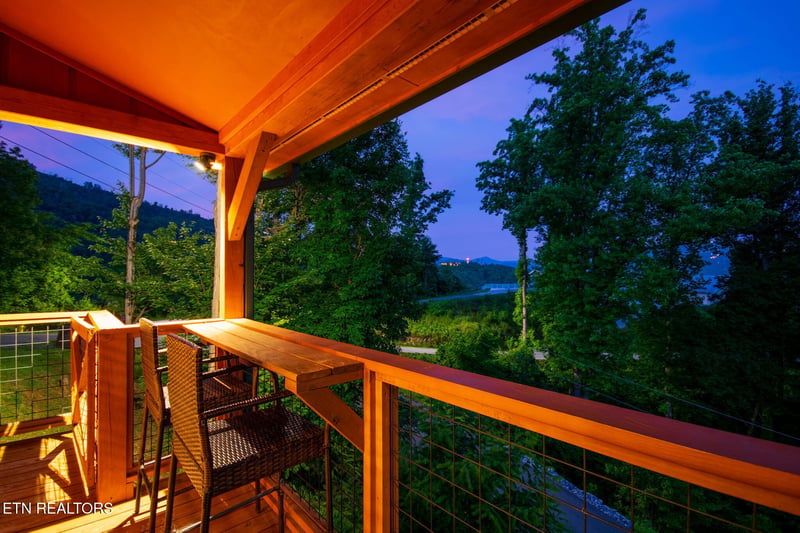309 Tower Rd, Gatlinburg, TN 37738