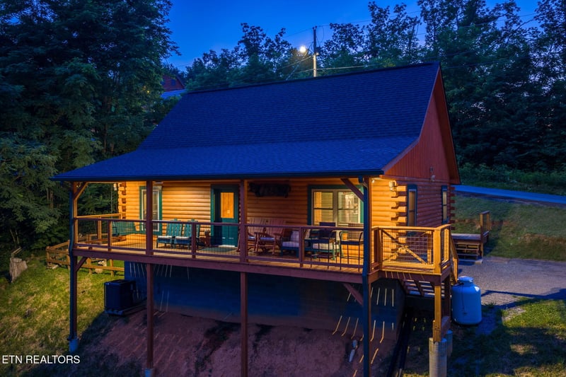 309 Tower Rd, Gatlinburg, TN 37738