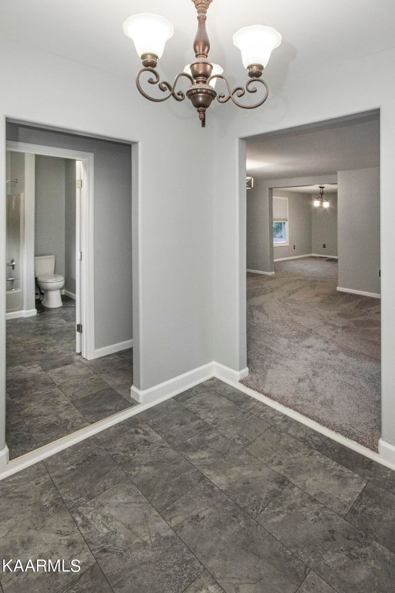 309 W Lincoln Rd, Alcoa, TN 37701