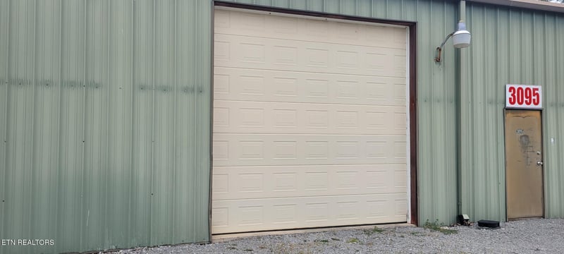 3095 Fairview Rd, Madisonville, TN 37354