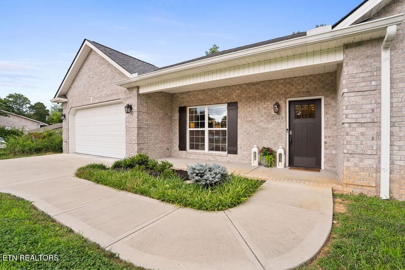 3099 Orchard Ave, Knoxville, TN 37917