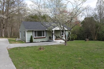 31 E Norris Rd, Norris, TN 37828