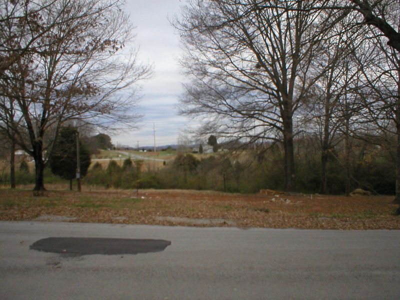 31 Melrose Ave, Englewood, TN 37329