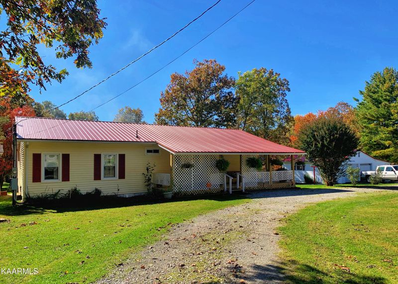 31 Randy Rd, Crossville, TN 38572