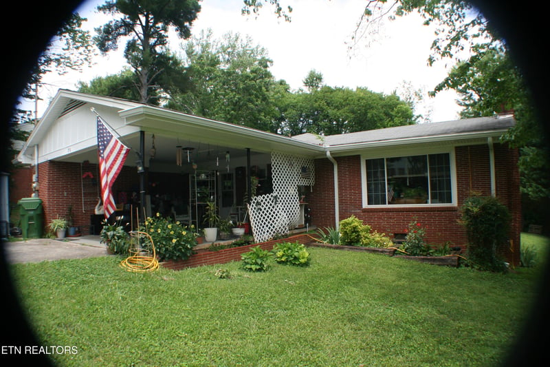 310 Cardinal St, Maryville, TN 37803