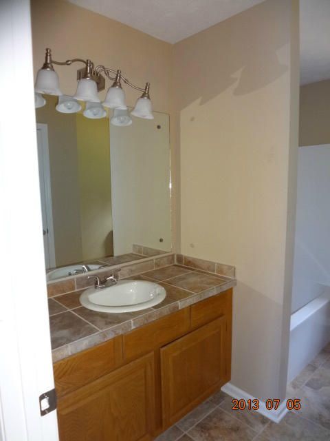310 Fox Hunters Ct, Powell, TN 37849