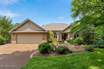 310 Konawa Pl, Loudon, TN 37774