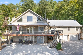 310 Lakeview Dr, Sharps Chapel, TN 37866