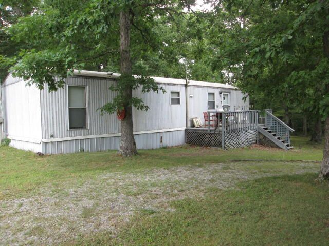 310 N Lowe Rd, Crossville, TN 38571