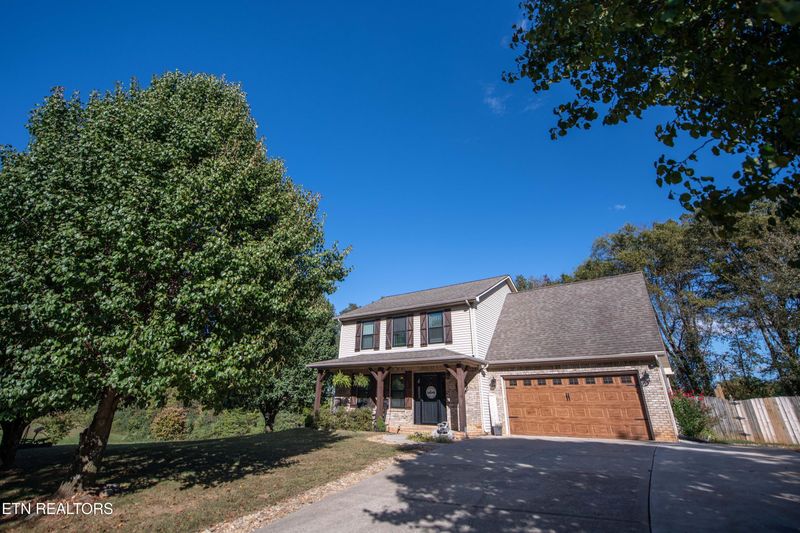 310 N Rolling Ridge Ln, Vonore, TN 37885